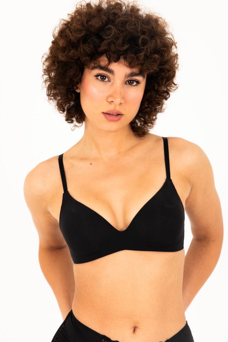 Brabalas Wireless Bras for Women Extremely Comfortable Seamless Adjustable  Minimizer Padded T-Shirt Bras Everyday Bra, Black, 36D: Buy Online at Best  Price in UAE 